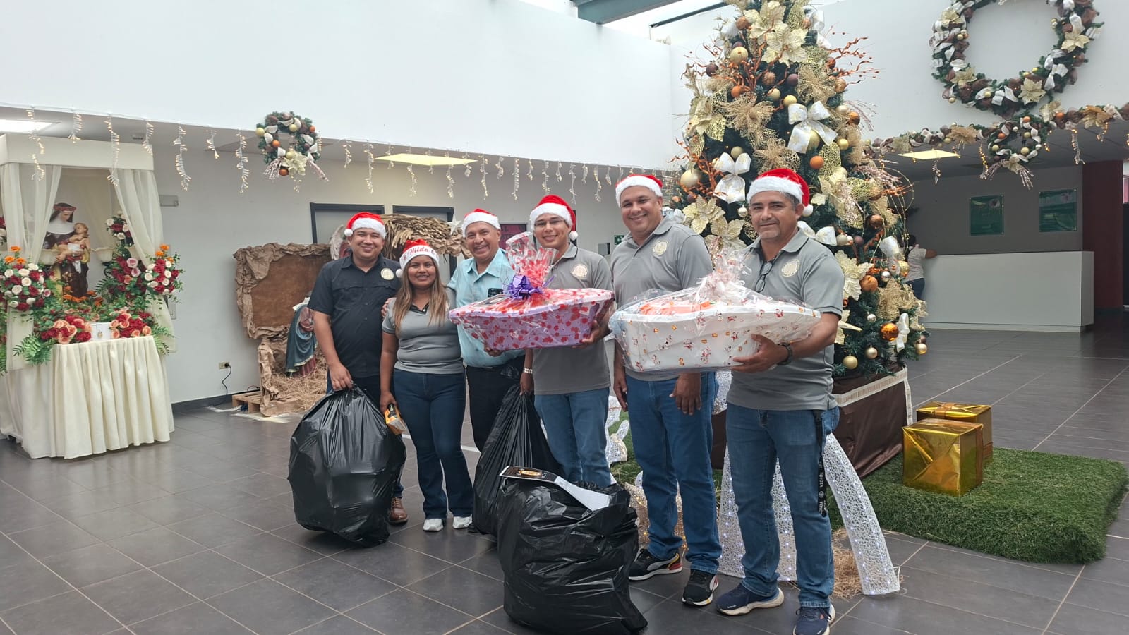 Cumpliendo con nuestro compromiso con la comunidad, el Bufete Jurídico SMG & Asociados participó en una hermosa labor social